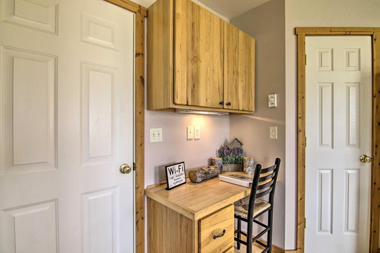 Airy Emigrant Townhome With Sweeping Mtn Views! Exterior foto