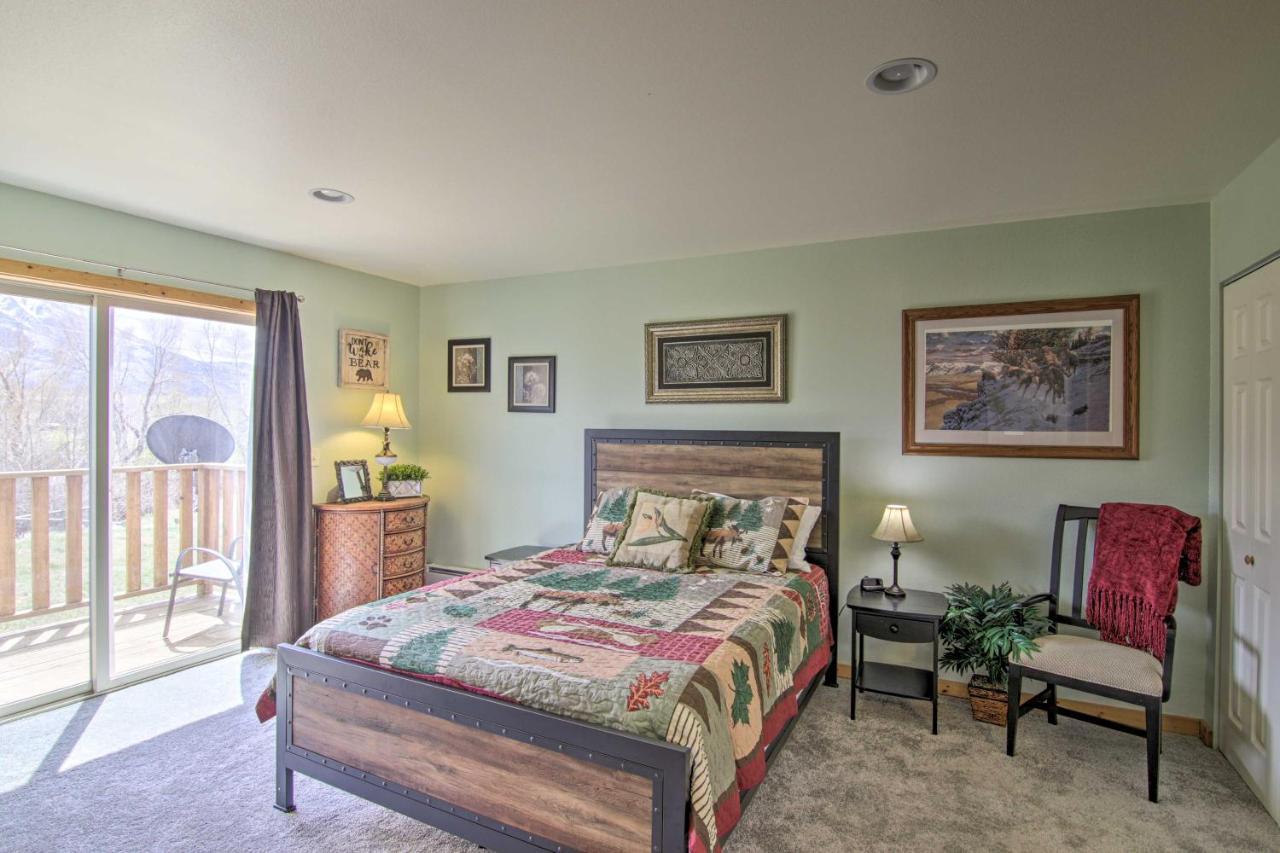 Airy Emigrant Townhome With Sweeping Mtn Views! Exterior foto